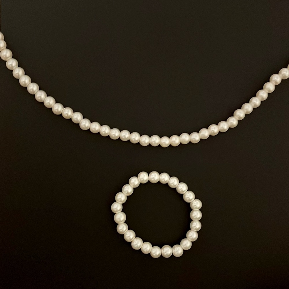 Pearl Necklace and Bracelet
